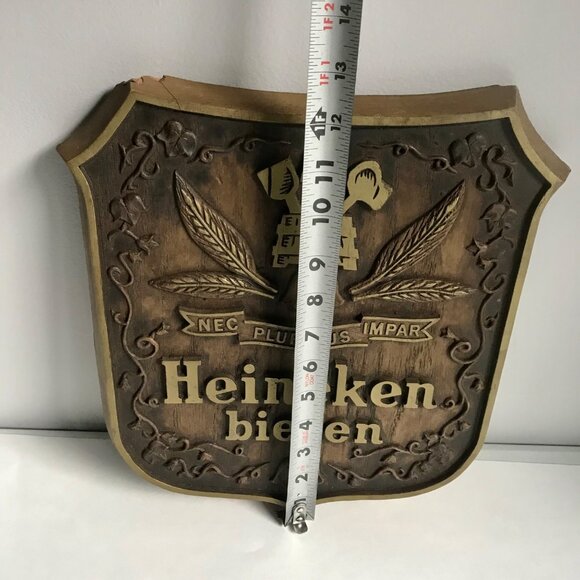 Heineken Bieren Wall Plaque Beer Sign Faux Wood "Nec Pluribus Impar" - Picture 2 of 6
